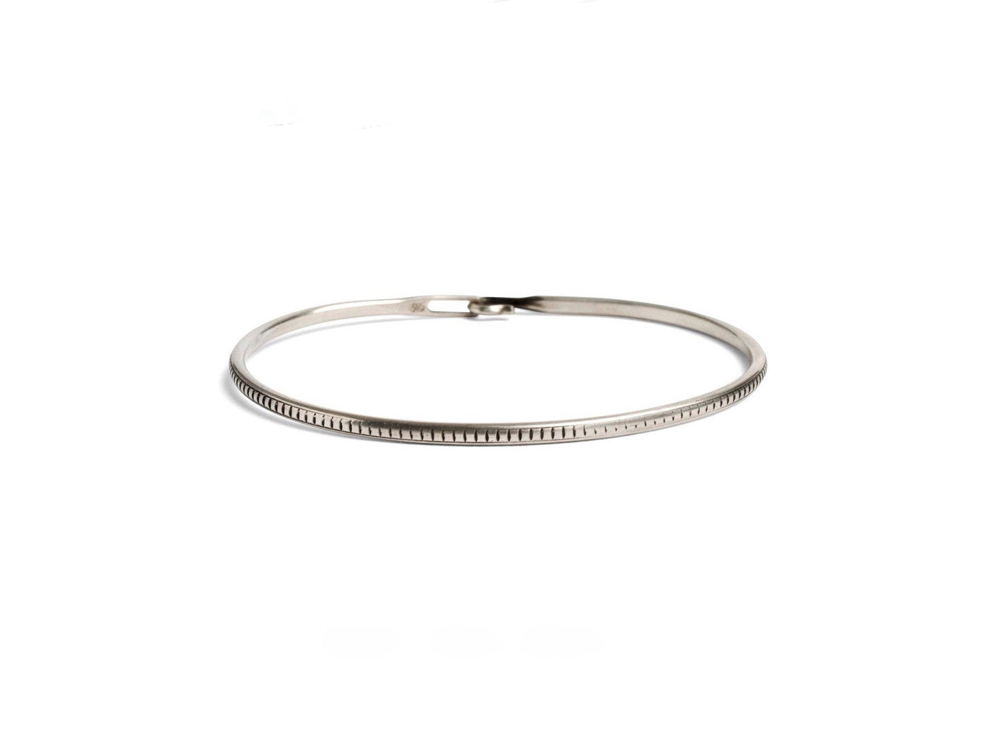 Werkstatt München Bangle Hook Trace