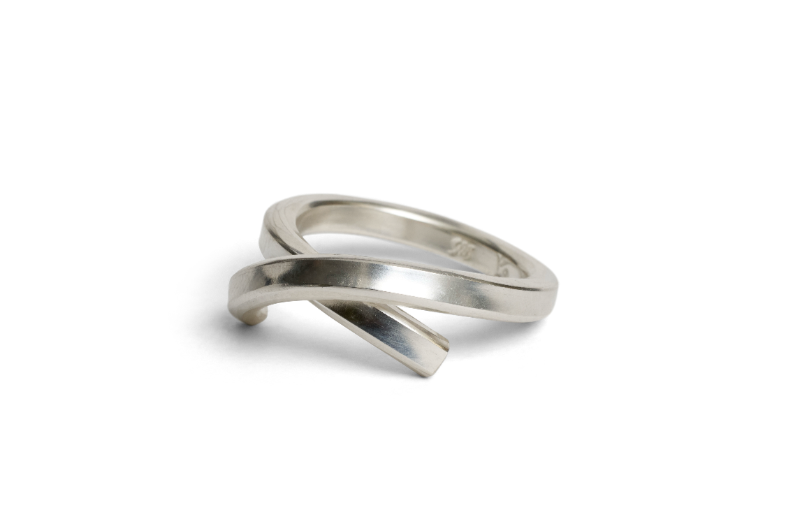 Werkstatt München Ring Embrace Fine