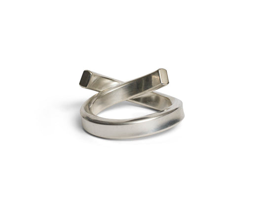 Werkstatt München Ring Embrace