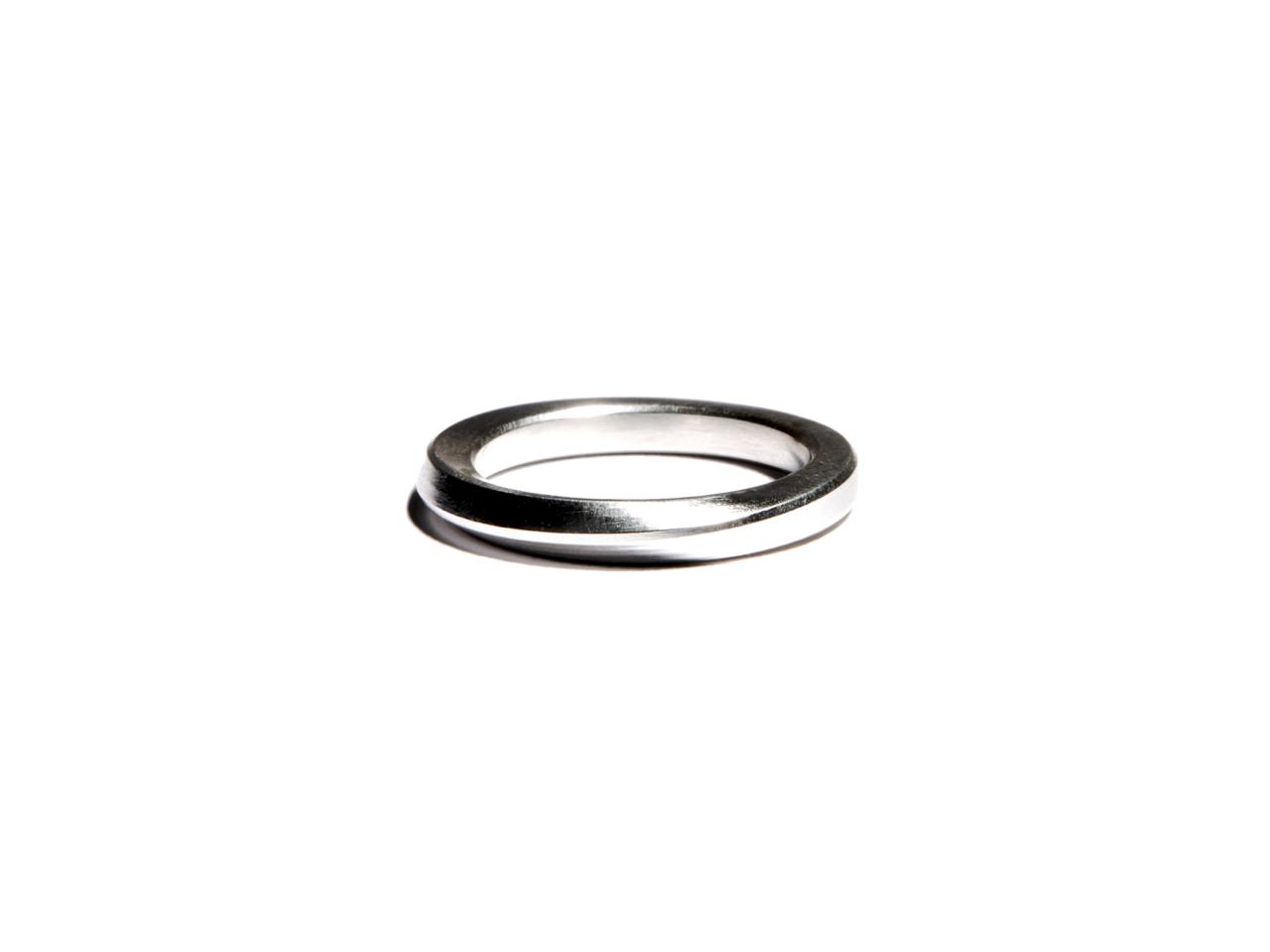 Werkstatt München Twisted Ring