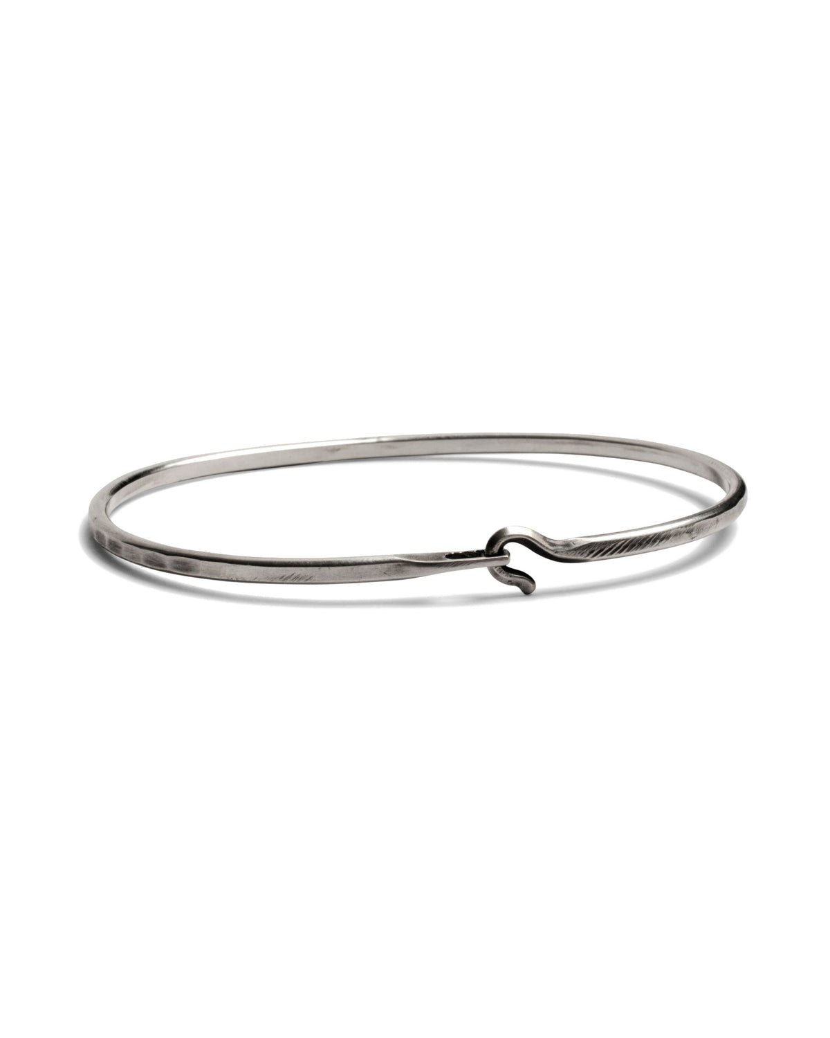 Werkstatt München Bangle Side Hook Tool Traces sterling silver – front