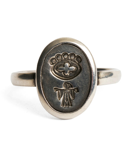 Werkstatt München Signet Ring Signs sterling silver – front