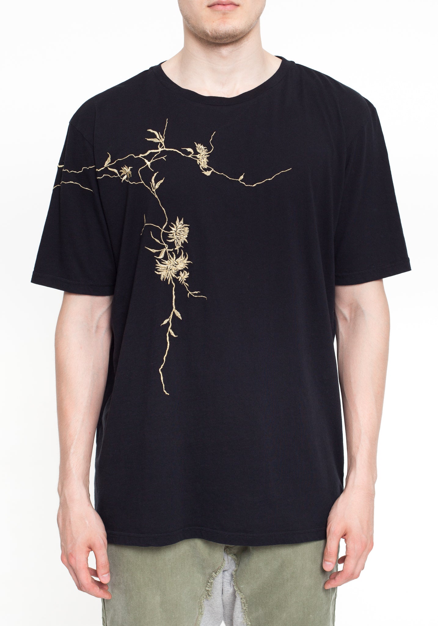 Embroided T-Shirt Awuna